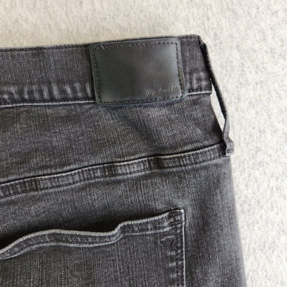 Madewell Jeans Womens 34P Petite Black 10" High Rise Skinny Raw Hem Button Fly - Picture 7 of 16